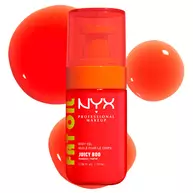 lio corpo NYX Professional Makeup Fat Oil nella variante Juicy Boo, mostrato in un flacone color corallo acceso con campioni di texture arancione brillante su sfondo chiaro.
