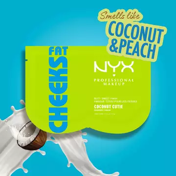 Maschera in tessuto per i glutei NYX Professional Makeup Fat Cheeks (Coconut Cutie) su sfondo blu con uno schizzo di cocco. Il testo indica la fragranza al cocco e pesca.