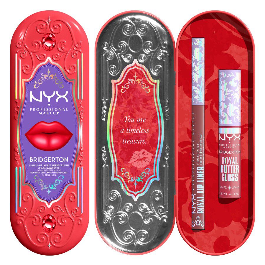 Confezione chiusa e aperta del NYX Professional Makeup Bridgerton Royal Treasures Duo Labbra che mostra lucidalabbra e matita labbra all'interno, visualizzata su uno sfondo bianco nelle tonalita Peony Passion, Cupid's Secret
