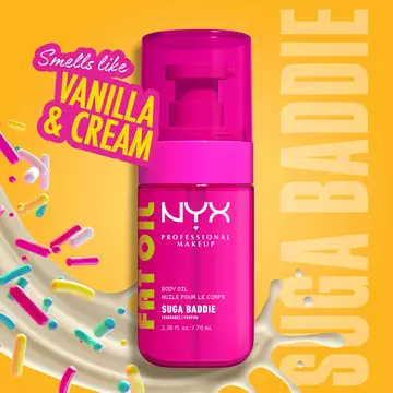 Olio corpo NYX Professional Makeup Fat Oil (Suga Baddie) presentato su uno sfondo grafico vivace con focus sulla fragranza alla vaniglia e panna.