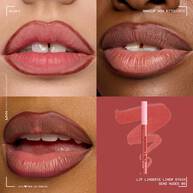 Applicazione sulle labbra del NYX Professional Makeup Lip Lingerie Liner Stain.